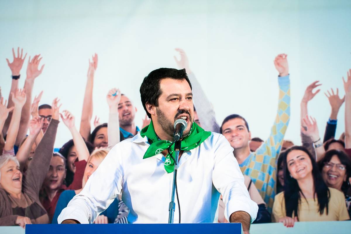 Matteo Salvini: "Ci vogliono espulsioni di massa"