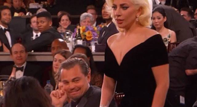 Lady Gaga urta Leonardo DiCaprio alla cerimonia dei Golden Globe