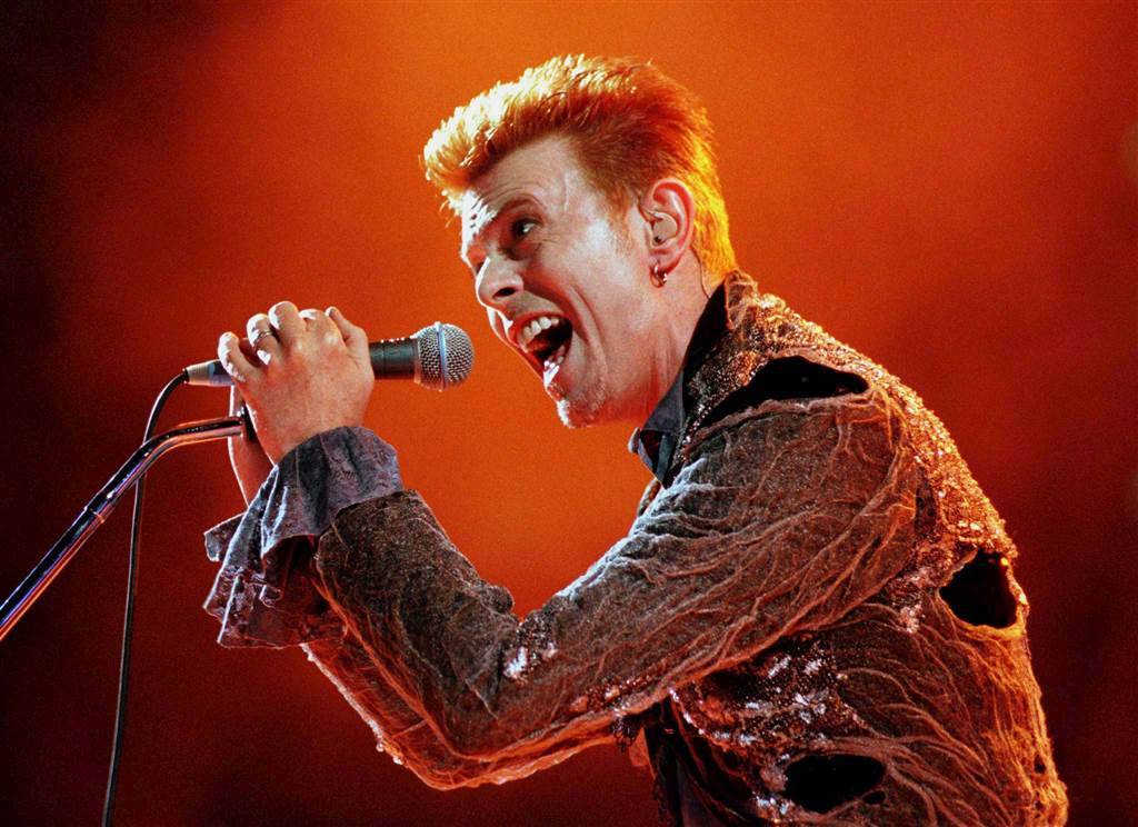 David Bowie lascia una fortuna da 230 milioni di dollari