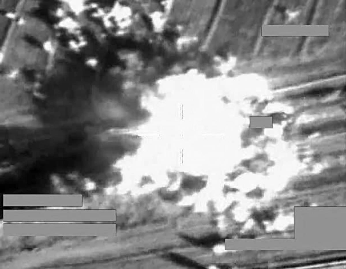 L'esplosione dopo un attacco della RAF su una postazione dell'Isis in Iraq. Fonte: Ansa