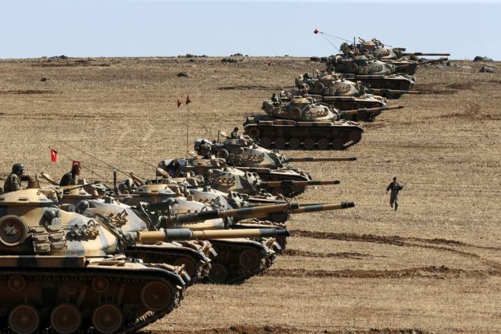 La Russia accusa Erdogan: "Prepara invasione della Siria"