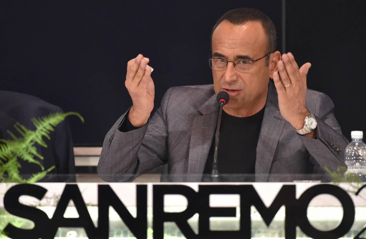 Sanremo, Carlo Conti lascia la conferenza stampa: "Scusate c'è un imprevisto"