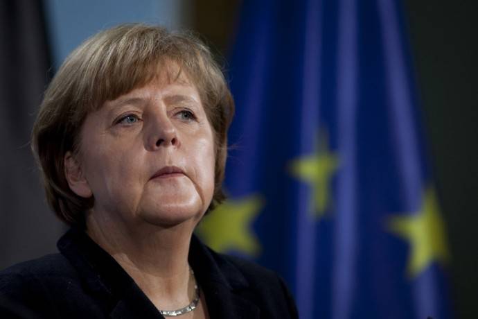 Il doppiogioco della Merkel: migranti accolti solo a parole