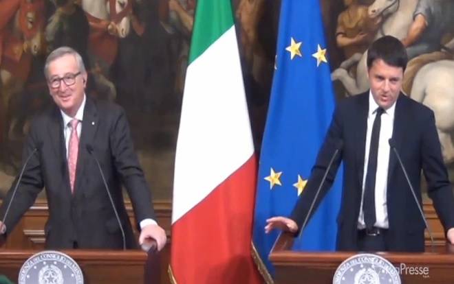 Gaffe di Renzi davanti a Junker: sbaglia la citazione in latino