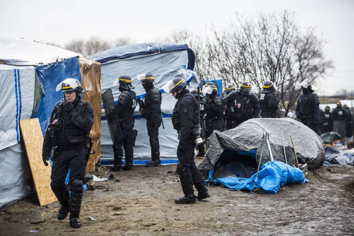 Calais, è scontro aperto tra Francia e Gran Bretagna