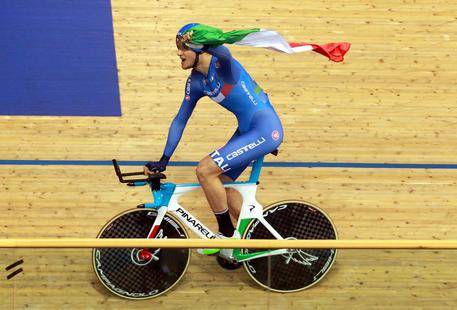 Ganna, inseguimento d'oro sul trono di Coppi e Moser