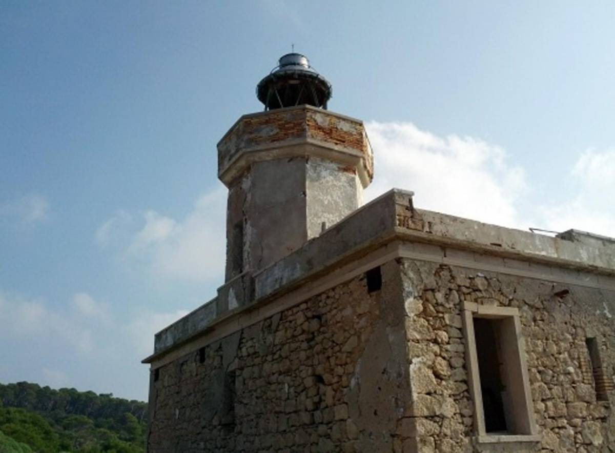 Il Faro di S. Domino alle isole Tremiti