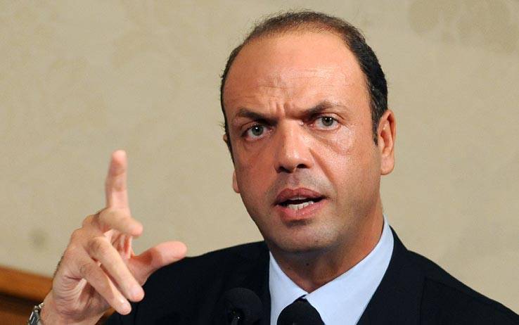 Amministrative, Angelino Alfano: "Proporrò a Renzi la data del 5 giugno"