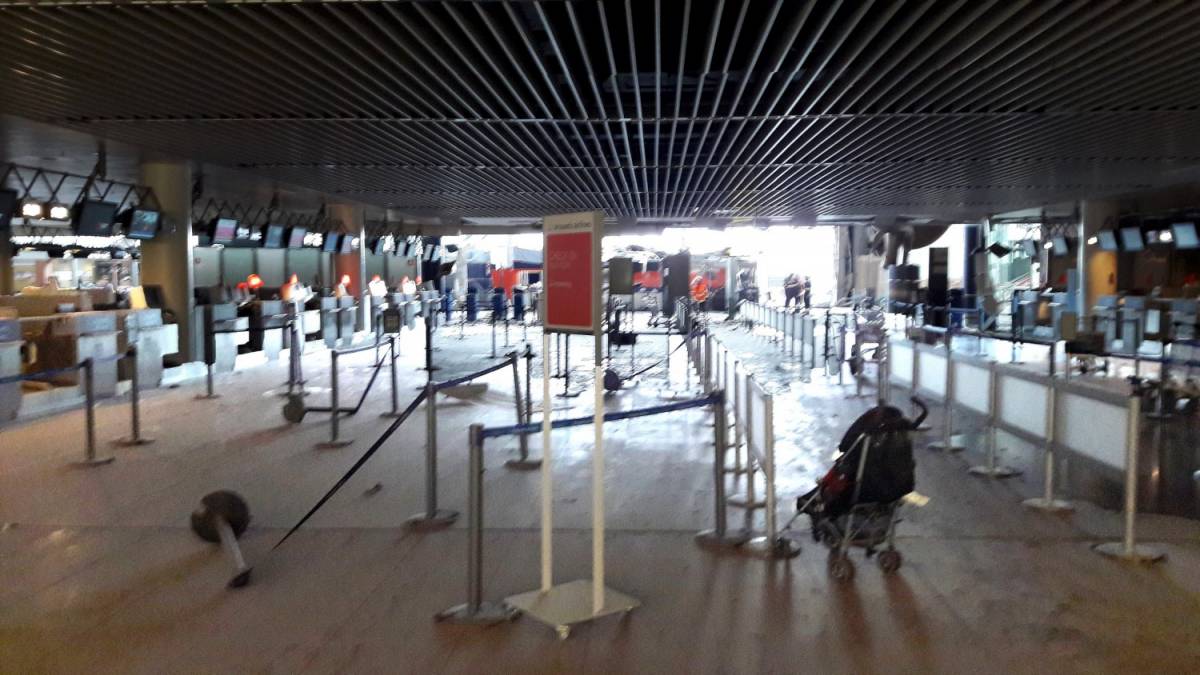 L'aeroporto di Bruxelles? Un covo di spie dell'Isis