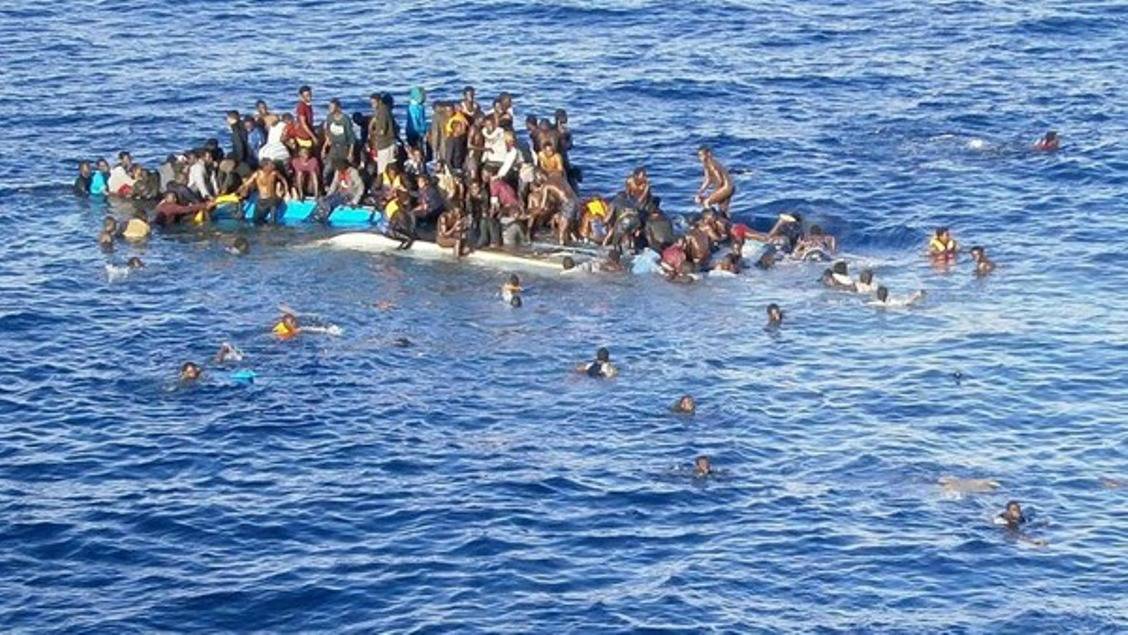 Nuova strage nel Mediterraneo: "Annegati oltre 200 migranti" - ilGiornale.it
