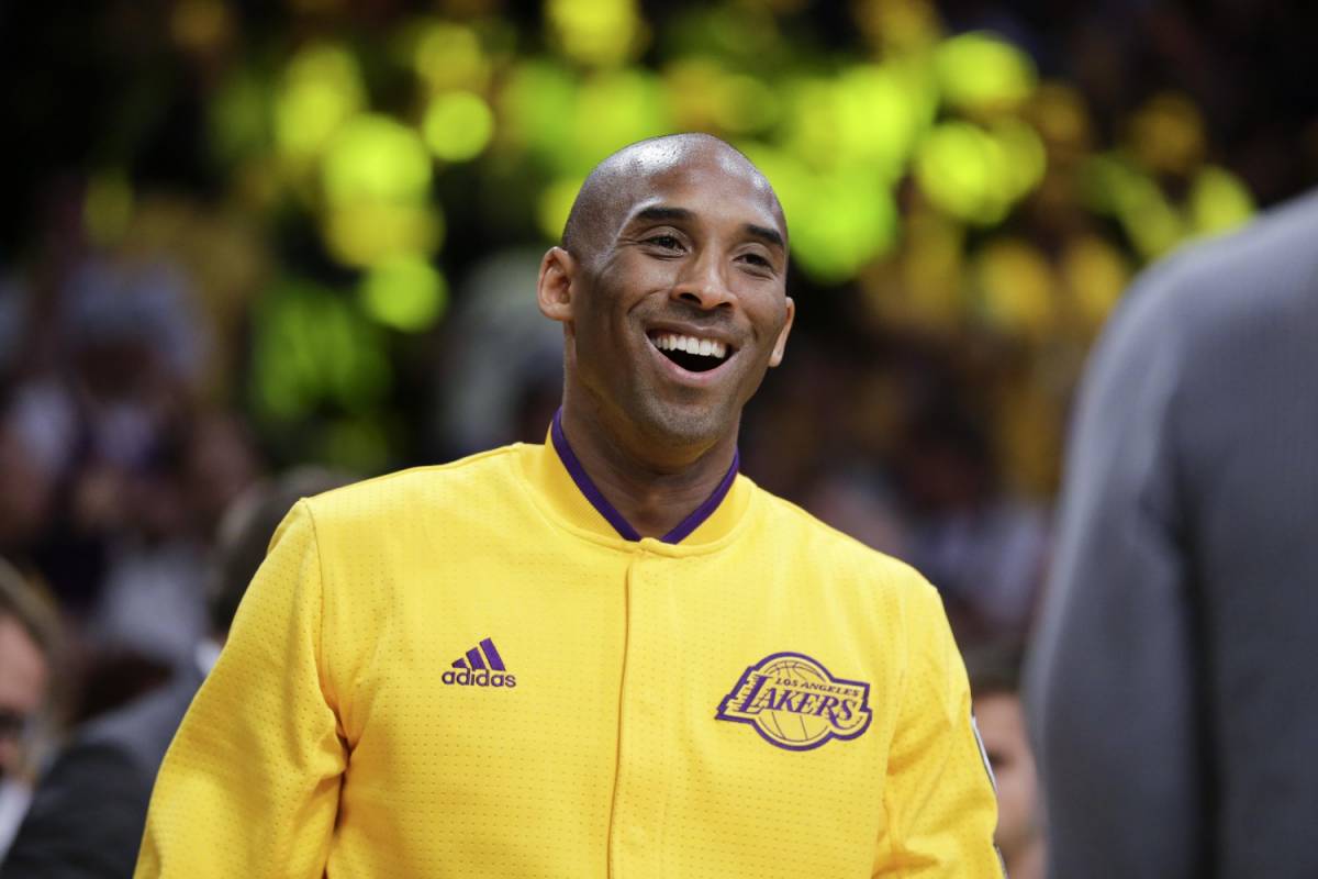 Un addio a puntate che per i Lakers fuori dai play off vale più del titolo