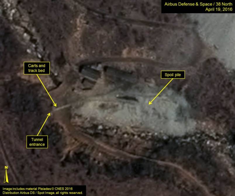 La Cina schiera truppe al confine con la Corea del Nord