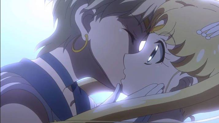 Bacio lesbo per Sailor Moon nella nuova serie