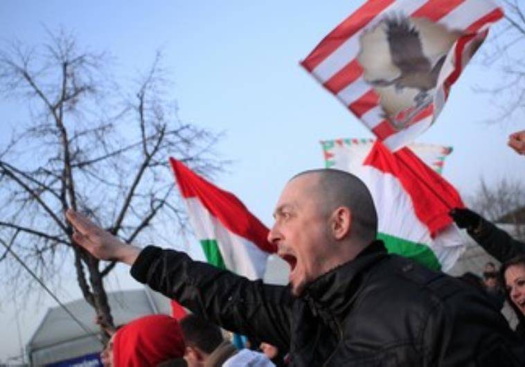 Ungheria, svolta moderata dello Jobbik
