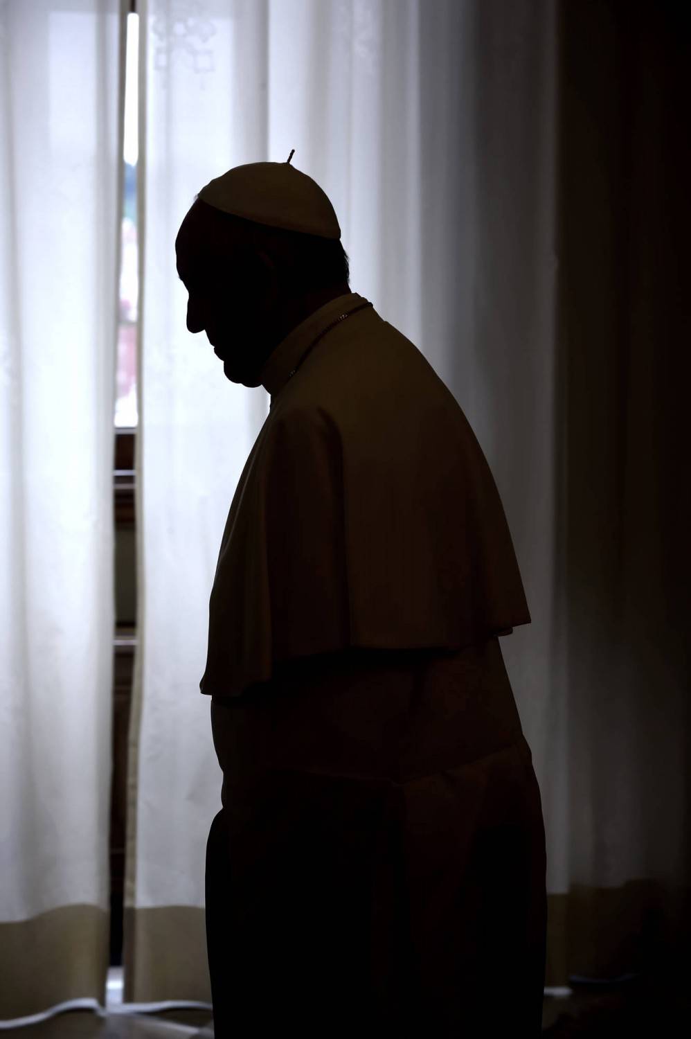 Il prof Bergoglio sgombera il campo: "Non ho mai pensato di dimettermi"