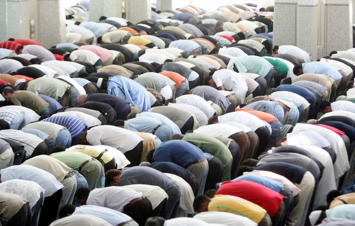 Ora la Ue ci impone più moschee e meno leggi per i musulmani