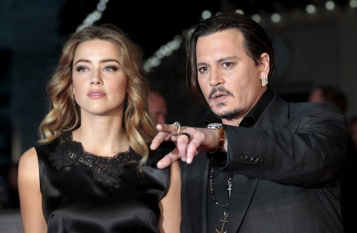 La stilista di Amber Heard scagiona Johnny Depp