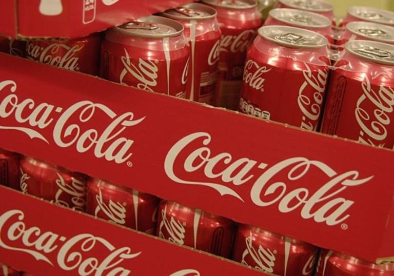 Francia, sequestrati 370 chili di cocaina nella fabbrica di Coca-Cola