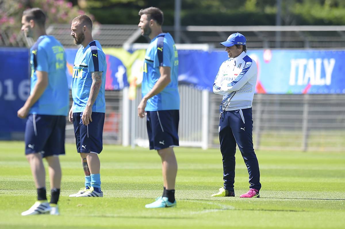 Conte e l'inutile Irlanda per fare l'esame a tutti. Ma rischia solo Thiago