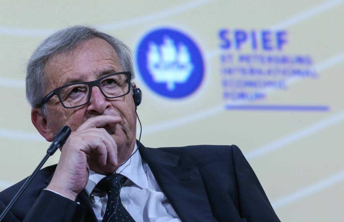 Juncker "vieta" i referendum contro l'Unione Europea