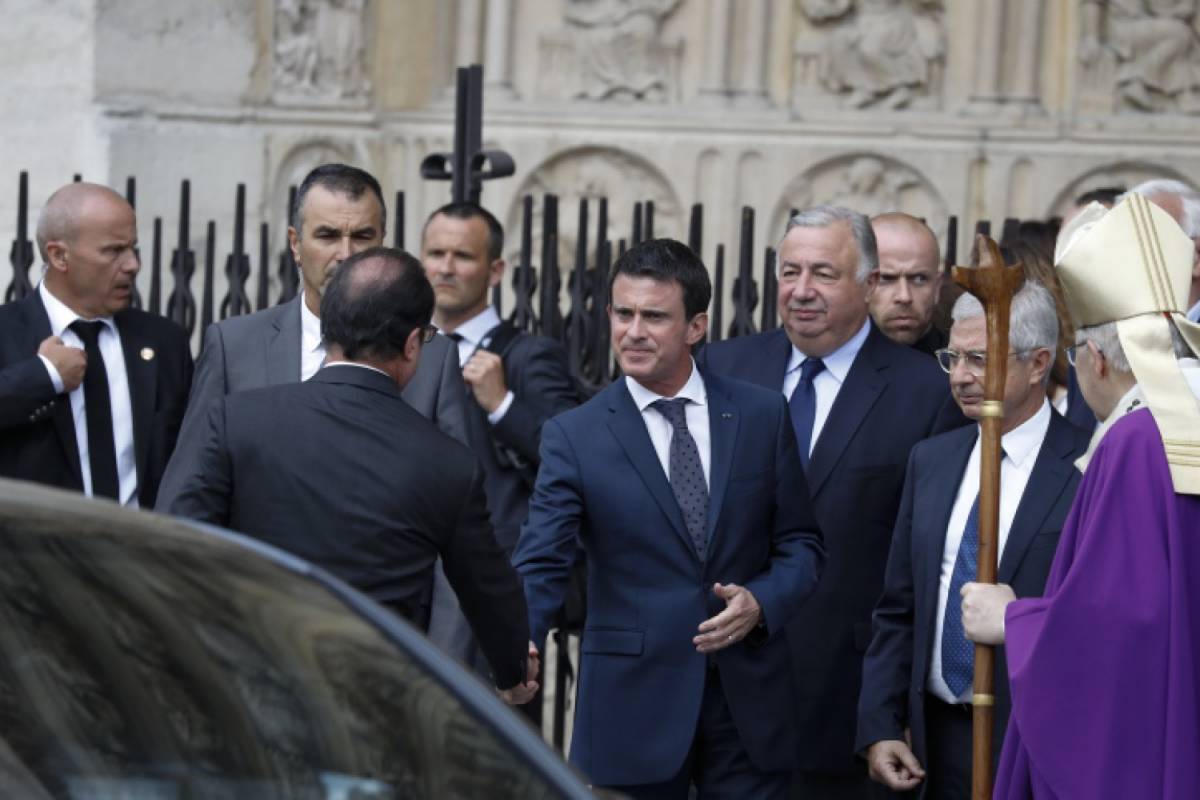 Il premier Manuel Valls ai funerali di padre Jacques Hamel