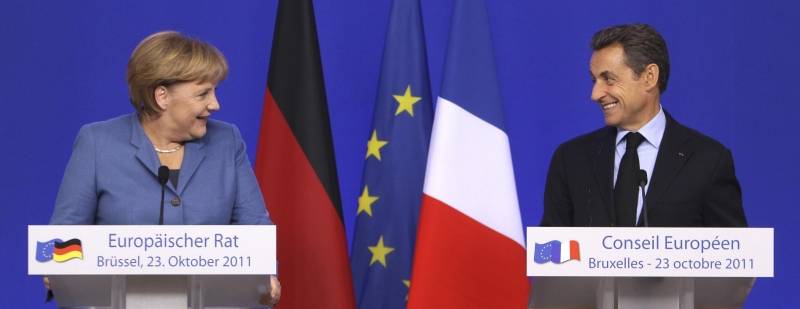 Renzi: "Sbagliammo a ridere con Sarkozy e Merkel di Berlusconi"