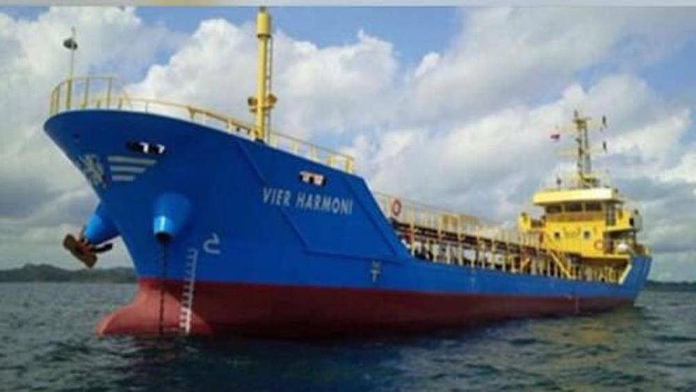 "Pirati sequestrano petroliera in Malaysia". Poi la smentita