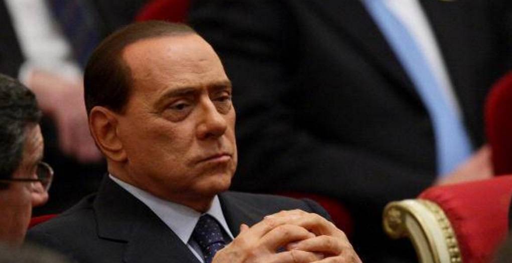 Berlusconi avverte Renzi: "Uniti solo per il terremoto"