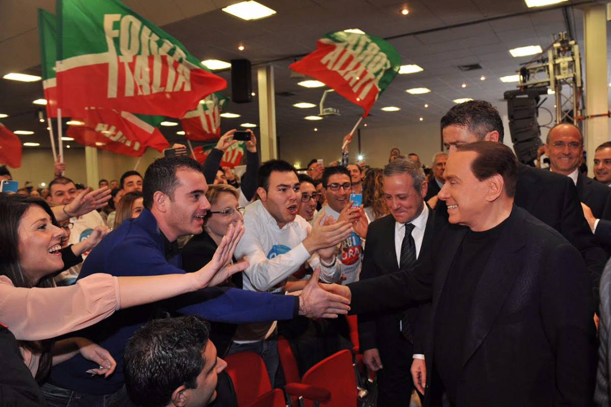 La sorpresa di Berlusconi: "Convention di Forza Italia"