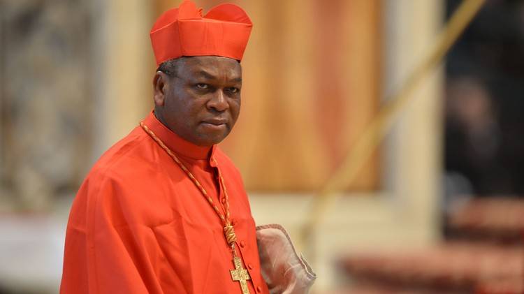 Cardinale Onaiyekan: "Emigrare non è una soluzione"