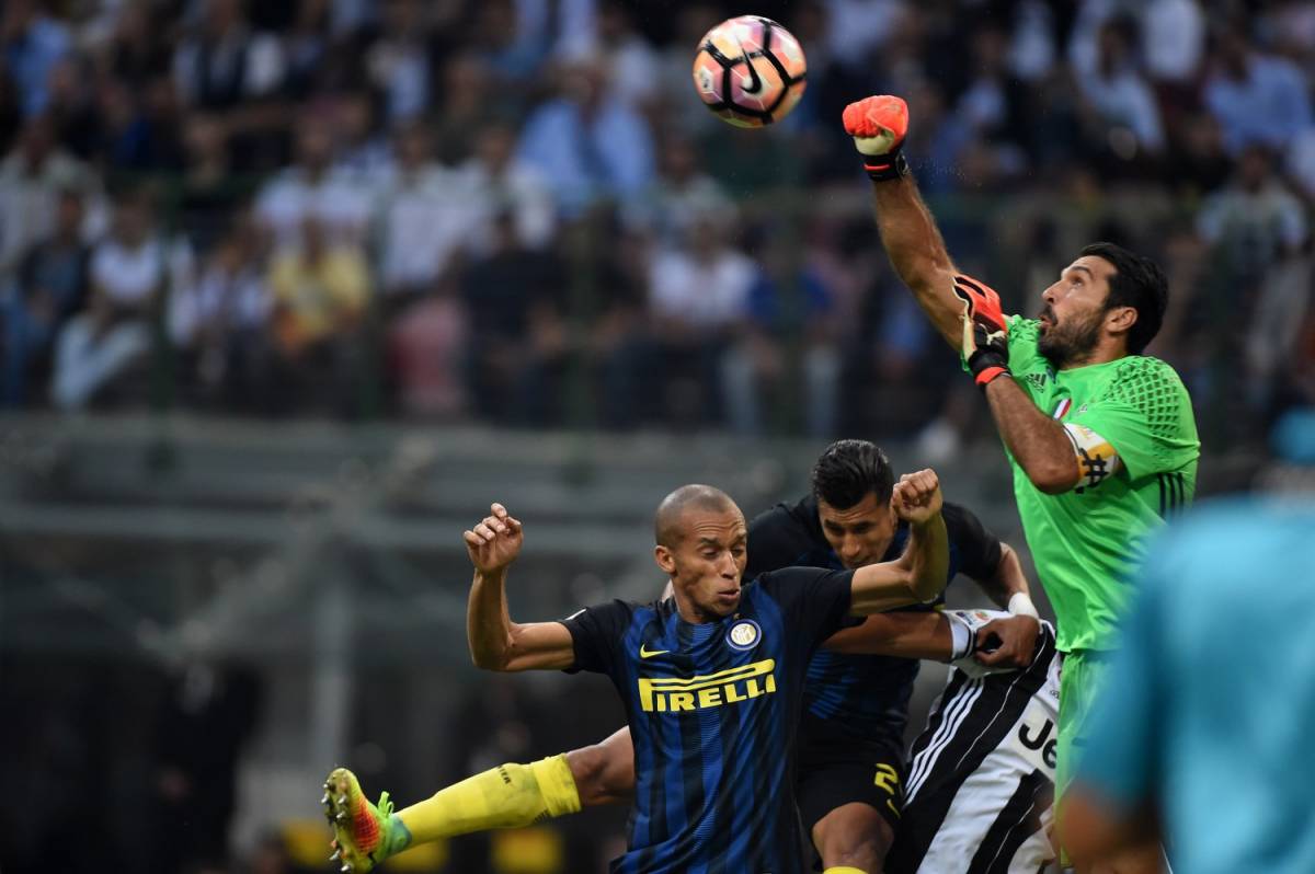 Juventus, Buffon è preoccupato: "Prendiamo gol che non sono da noi"