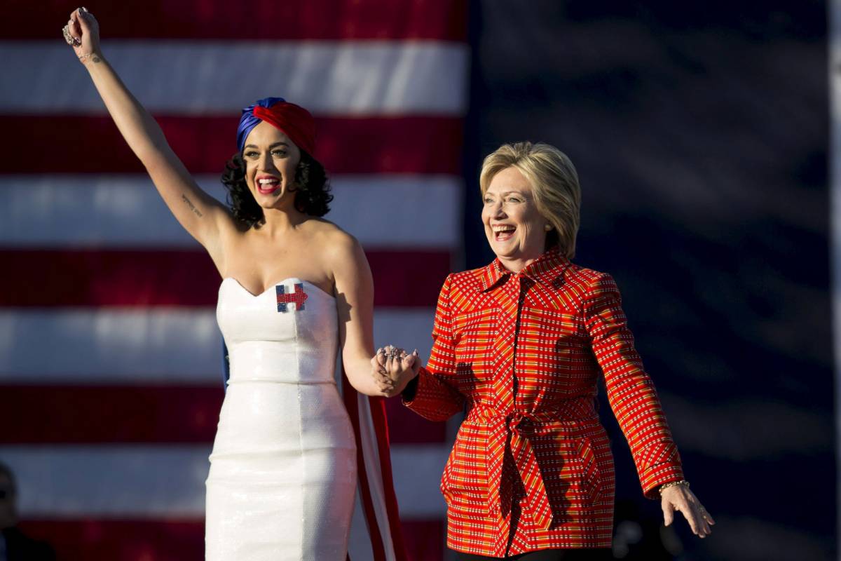 Katy Perry nuda per il voto USA