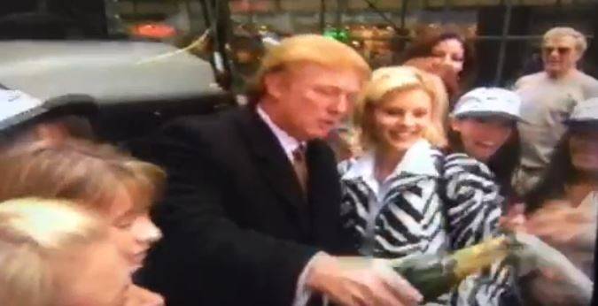 Usa, spunta video di Playboy ​con un cameo di Trump