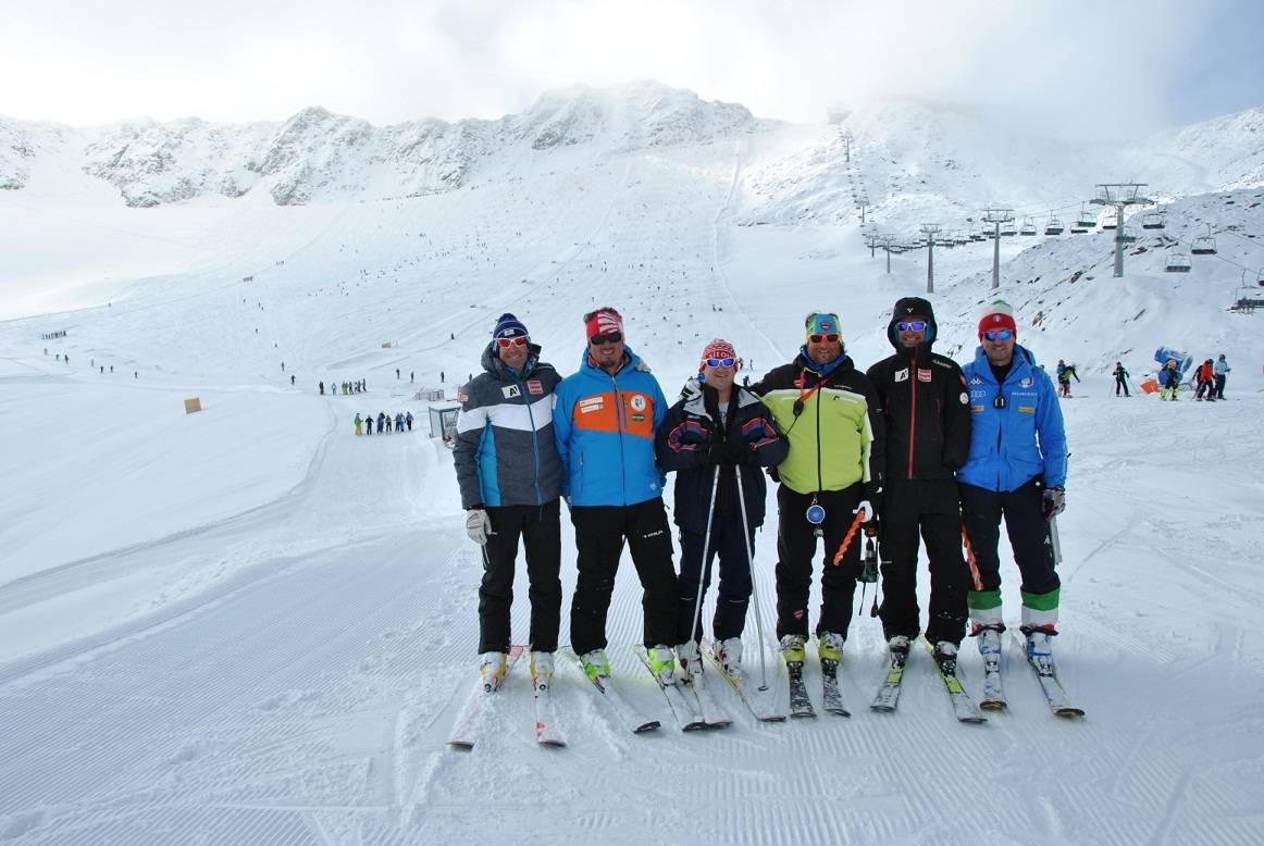 Val Senales, campioni in pista sul ghiacciaio