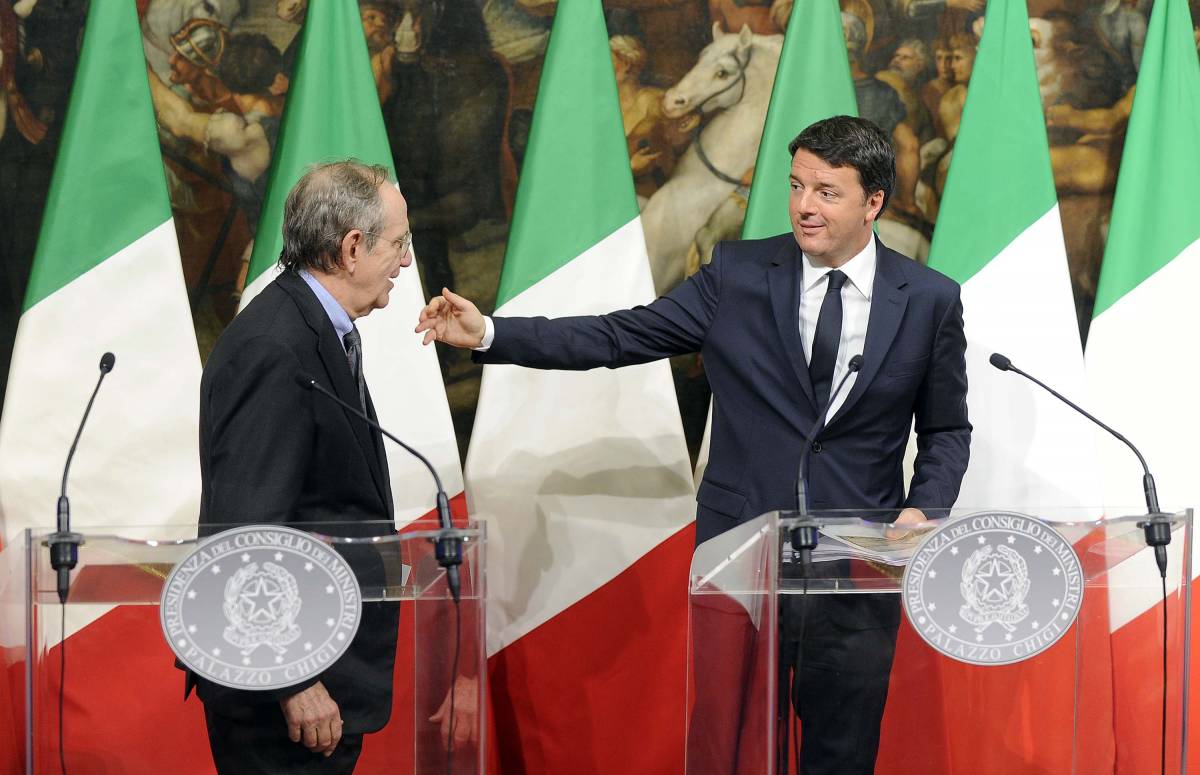 Renzi impone a Padoan di gonfiare il deficit. Ma l'Ue non accetterà