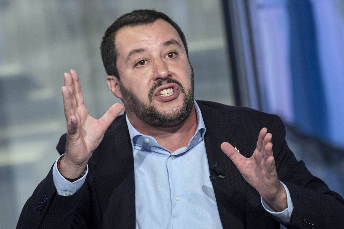 Salvini vuole togliere il "Nord" ​al nome della Lega
