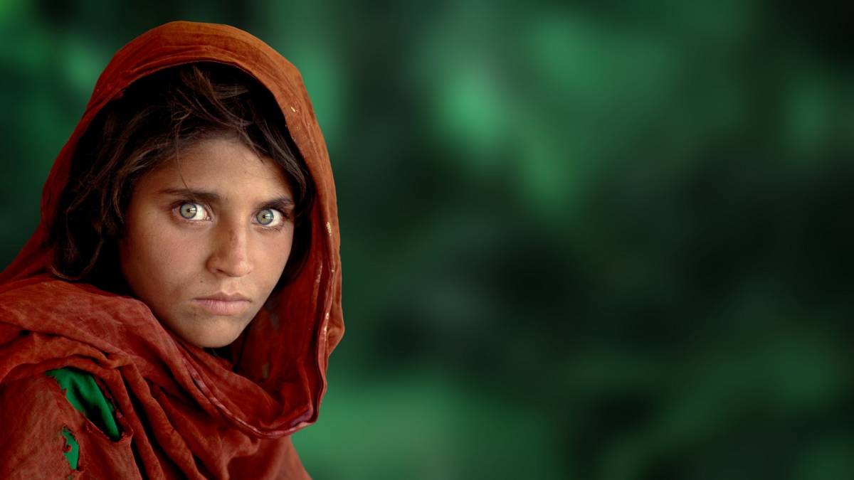 Arrestata la 'ragazza afghana'  fotografata da Steve McCurry