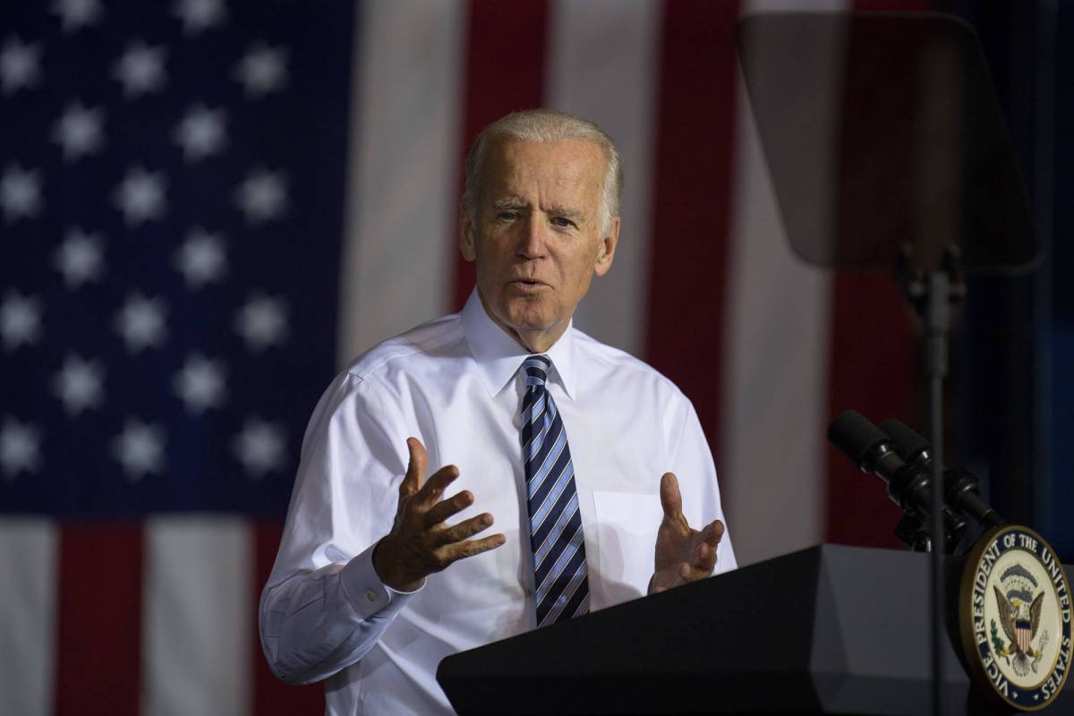 L'ex premier smentisce Biden "I russi dietro il No? Non credibile"