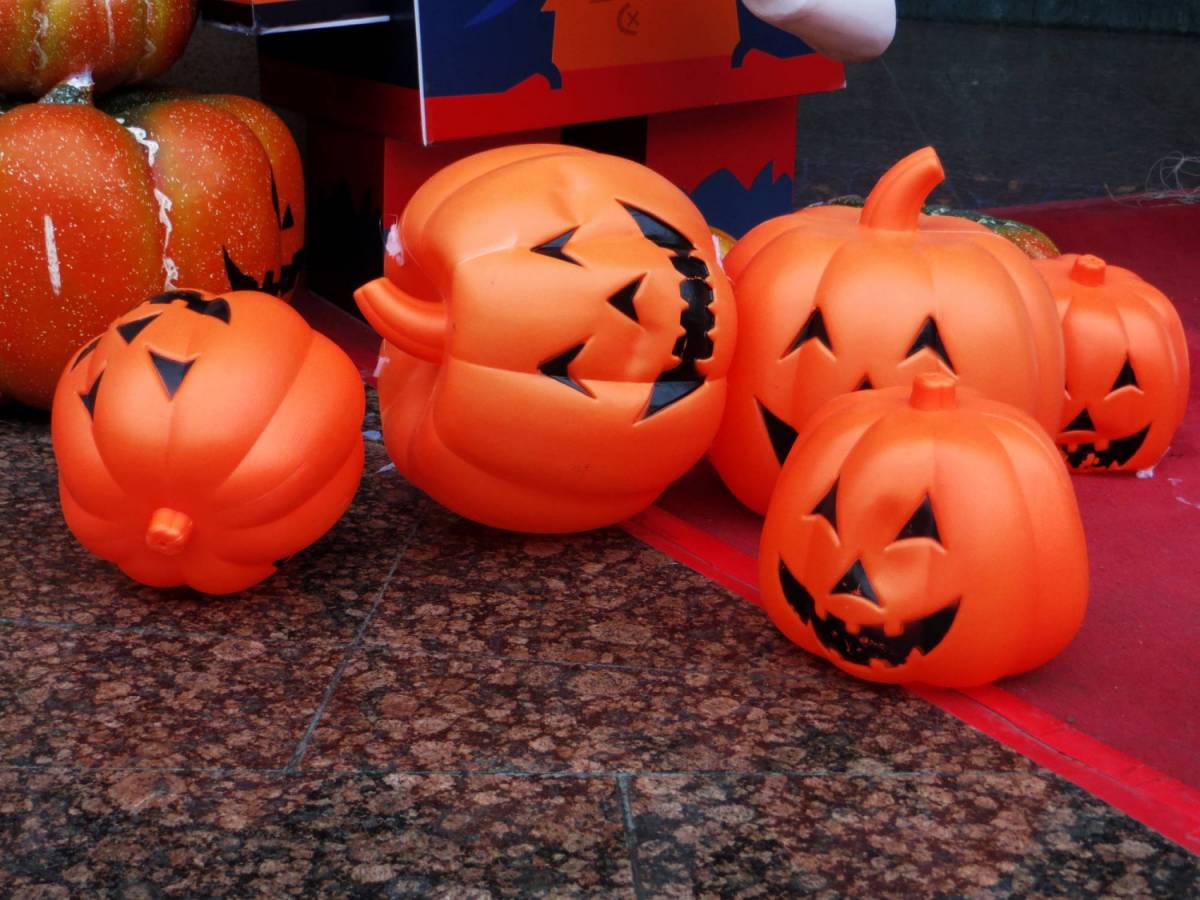 La maestra anti-Halloween: "Vietati trucchi e dolcetti"