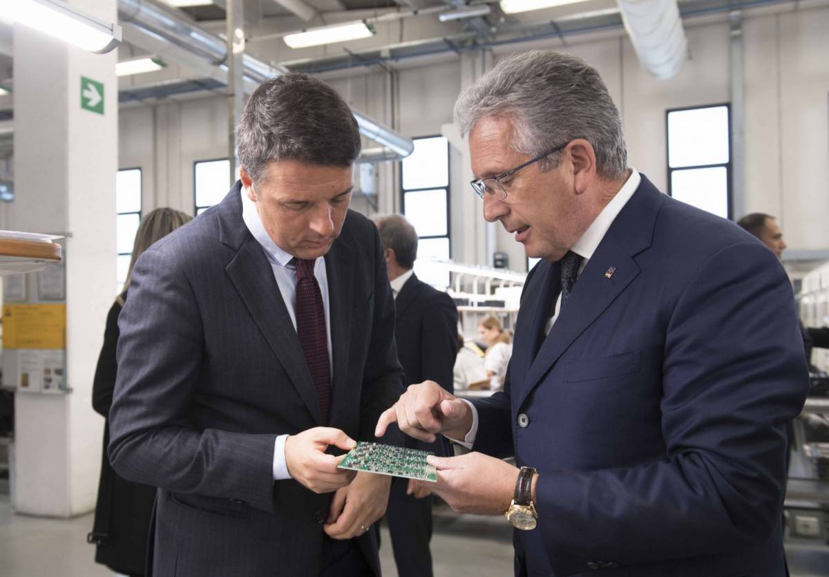 Renzi in Lombardia, la Lega: "Visita solo le aziende dei montiani"