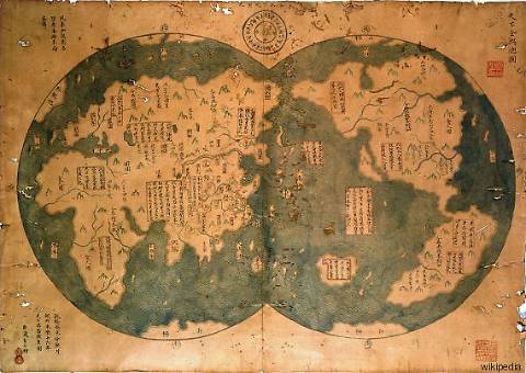 La mappa del globo che mette in discussione Colombo