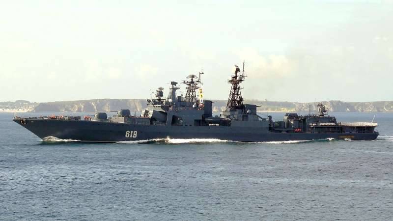 Tensione nel Mediterraneo, i russi intercettano un sottomarino spia della Nato