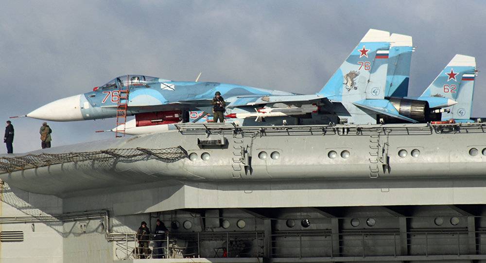 La portaerei Admiral Kuznetsov lascia la Siria e ritorna in Russia