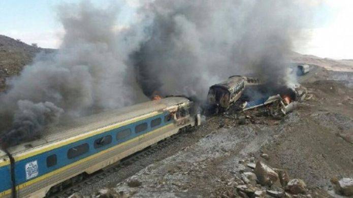 Tragico incidente ferroviario in Iran: 43 le vittime nello scontro