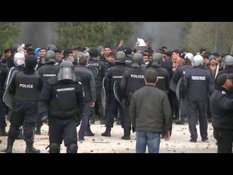 Pugno duro della Bulgaria: "Subito rimpatri per i migranti violenti"