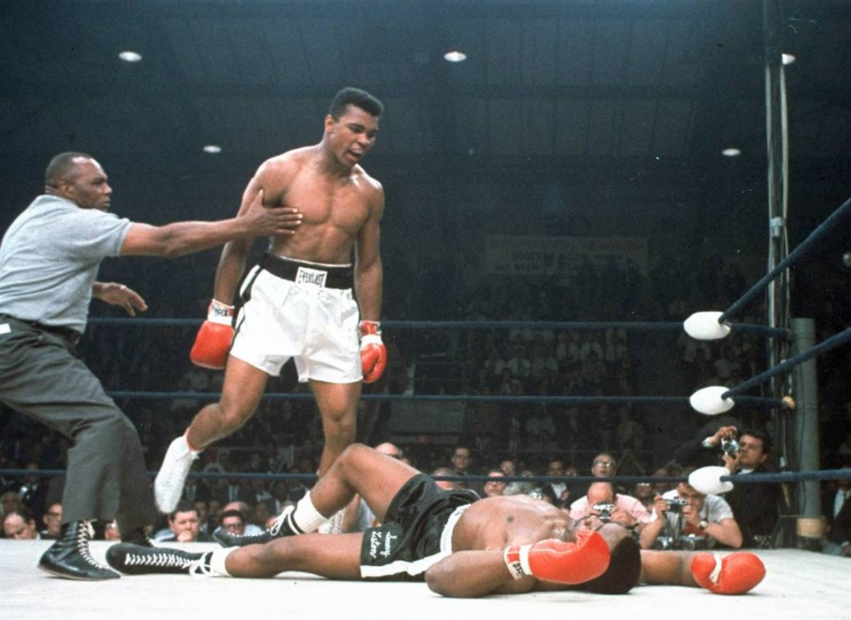 Il campione, l'eroe, l'icona: che bella (da raccontare) la storia di Muhammad Ali