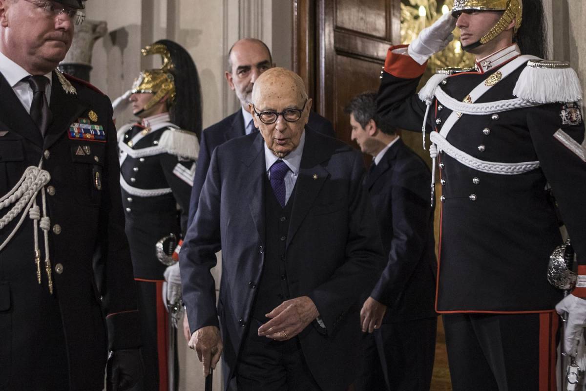 E Renzi passa all'attacco: «Noi nel giusto, altri no» Napolitano accusa Orfini