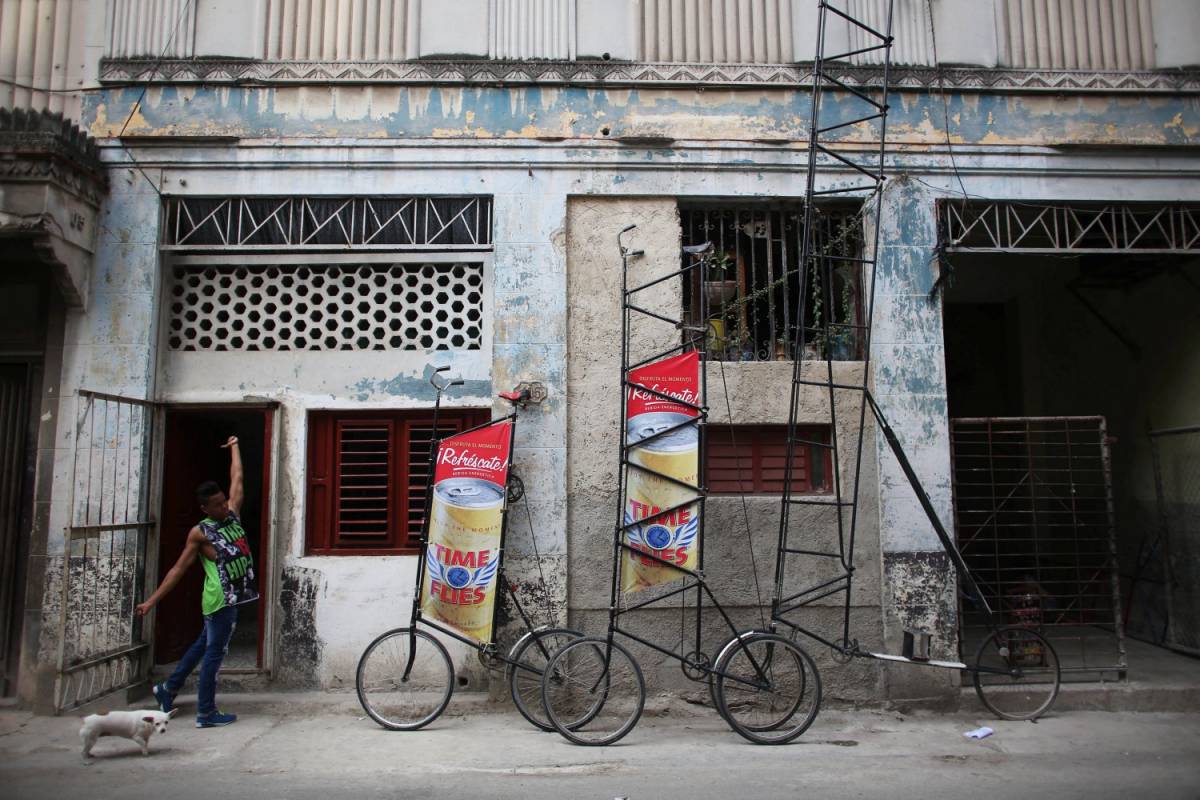 Usa, nuove regole per i cubani: stop alla "residenza" per tutti