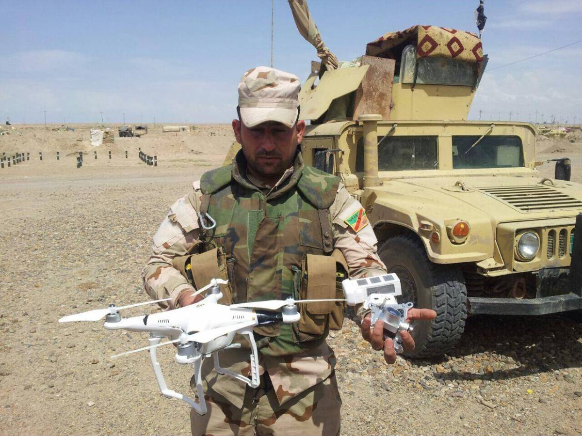 L'Isis modifica i droni commerciali per colpire gli aerei di linea 