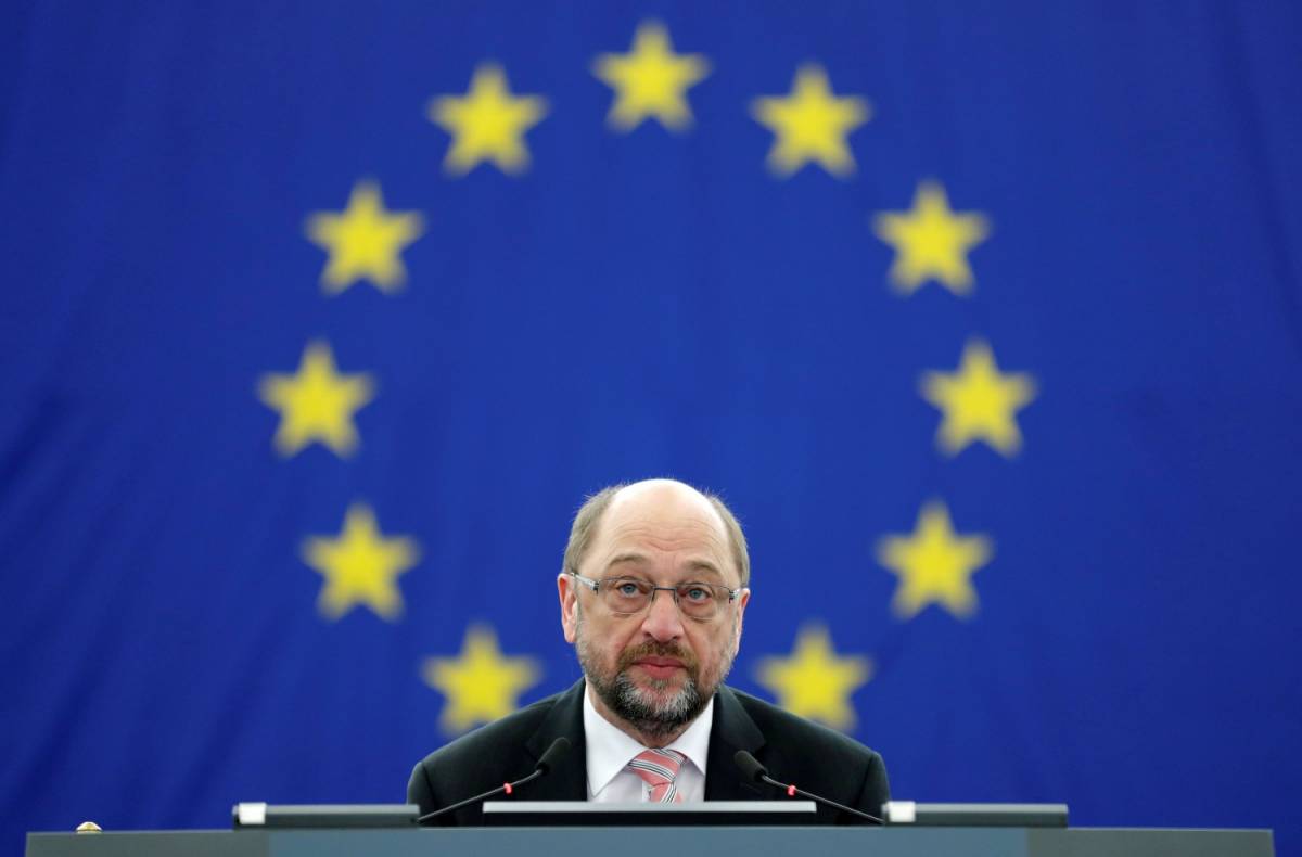 Schulz, veleno su Tajani e Cav: "Suo amico politico non è mio"